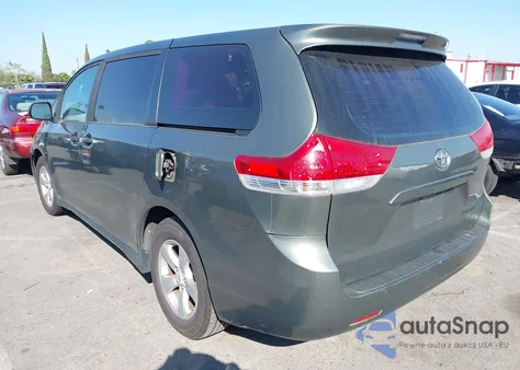 2011 Toyota Sienna из США, поврежденный, VIN 5TDKA3DC3BS005088